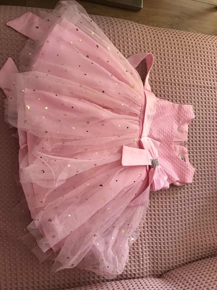 Sukienka dla małej księżniczki