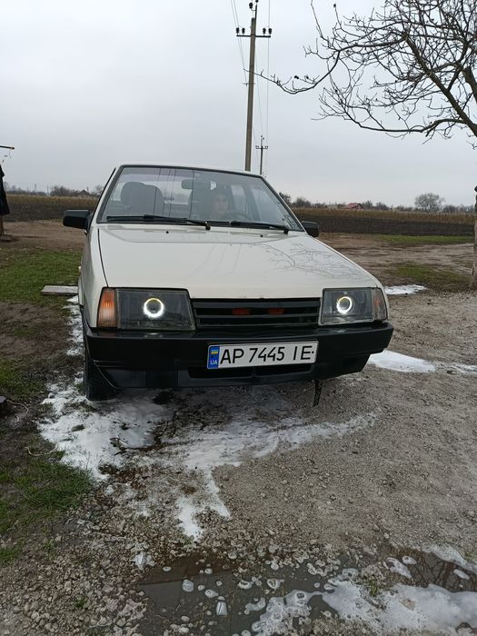 Продам ваз 21099