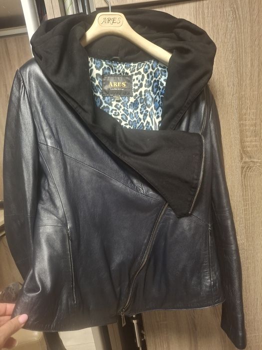 Куртка шкіряна темно-синього кольору