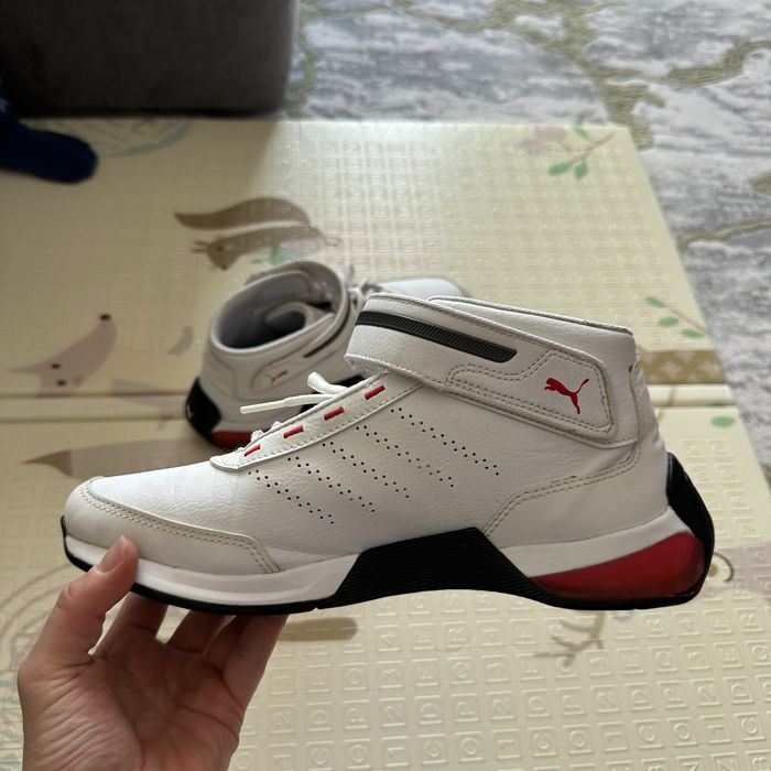 Чоловічі кросівки Puma Scuderia Ferrari Kart Cat 40р. (US 7,5)