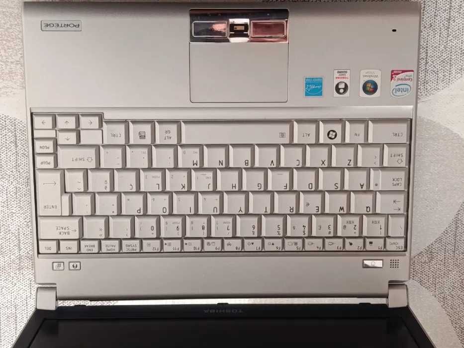 Toshiba Protege A600-12B Avaria Teclado