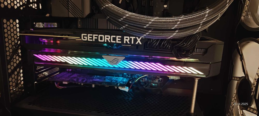 ASUS GeForce RTX 3080 ROG STRIX OC 10GB  Stan b. dobry.