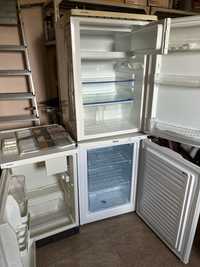 Холодильники і морозильна камера 85 см