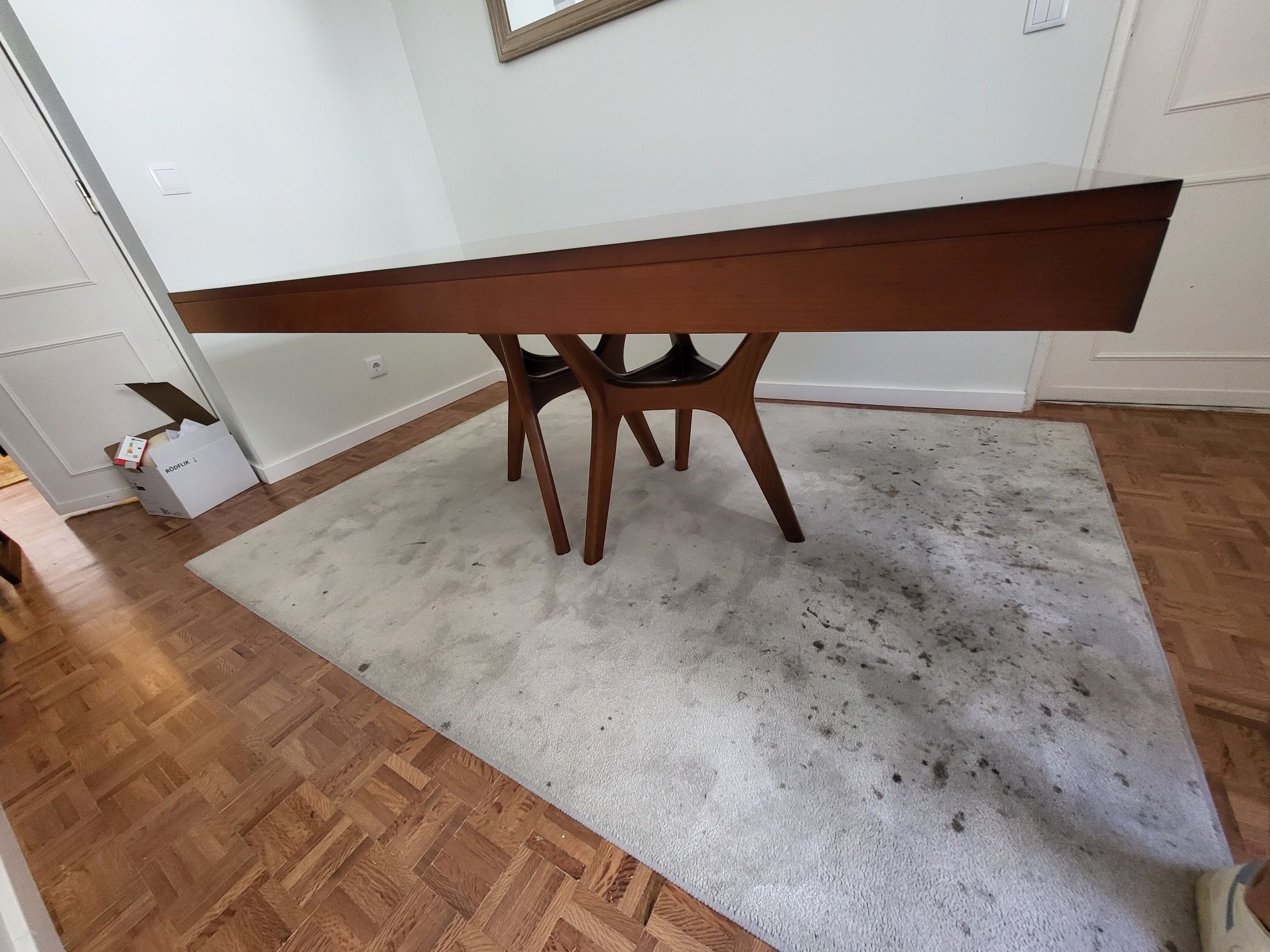 Mesa de jantar madeira maciça de Cerejeira