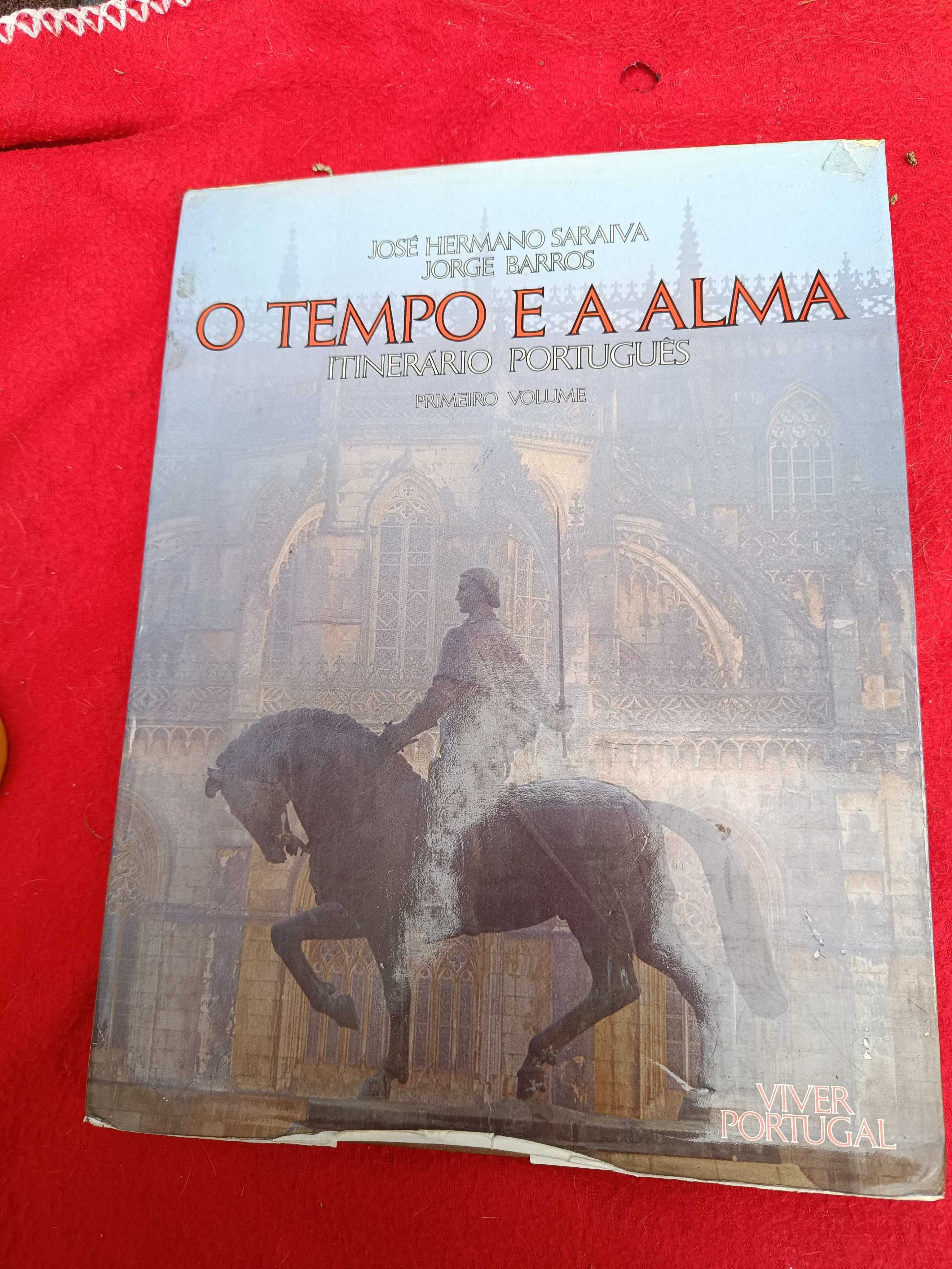 Livro de José Hermano Saraiva com assinatura do próprio