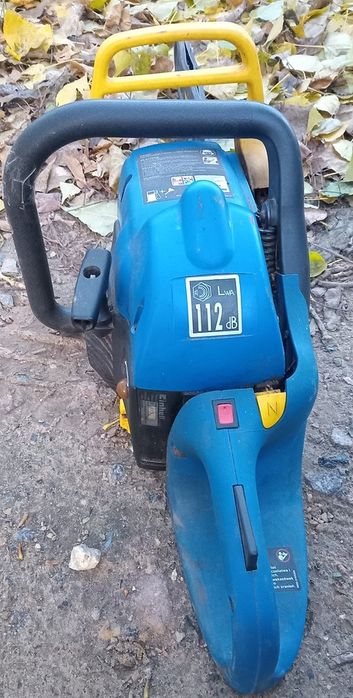 Бензопилка Einhell