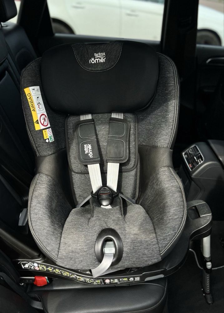 Автокрісло Britax Römer DUALFIX i-SIZE V22 Graphite Marble