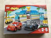 LEGO DUPLO Piston Cup Race