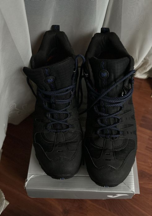 Ботинки Merrel AccentorSport Gore-tex