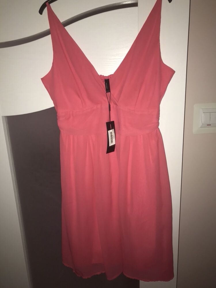 Różowa sukienka Vero Moda XL