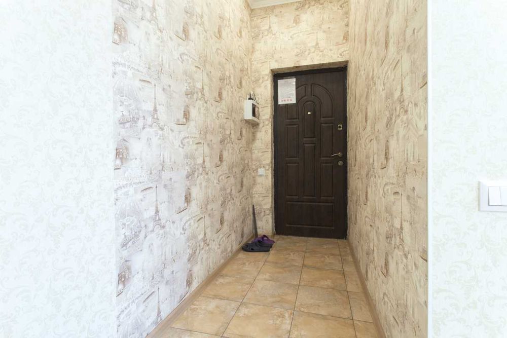 Однокімнатна світла студія у Центрі