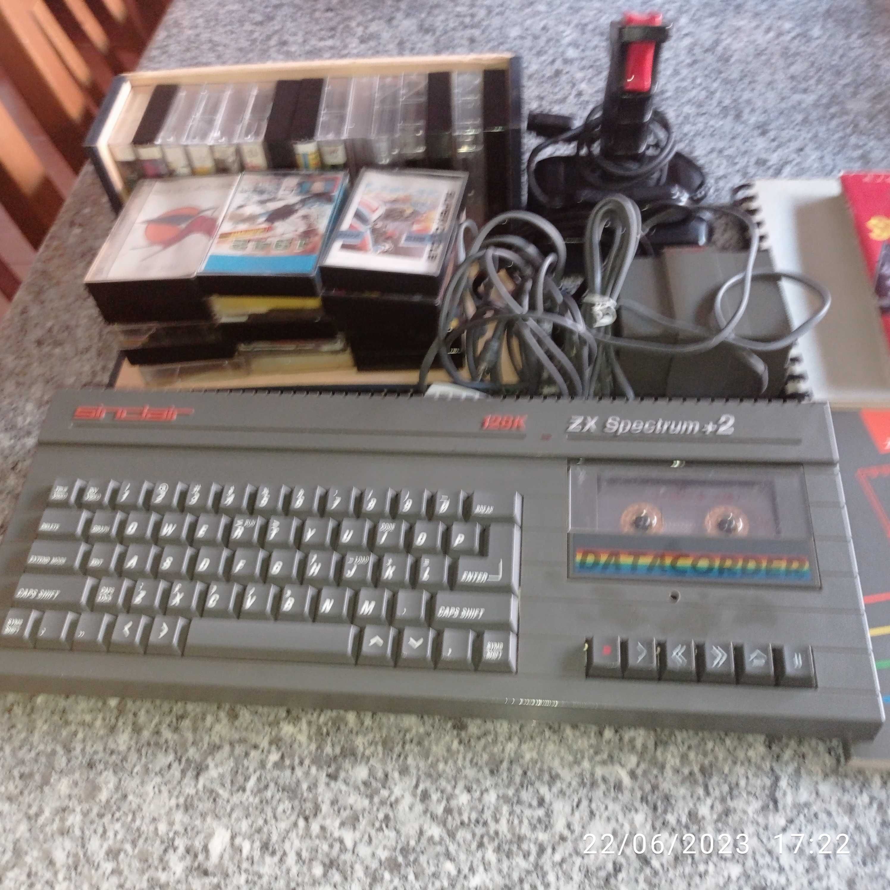 Computador ZX Spectrum + 2