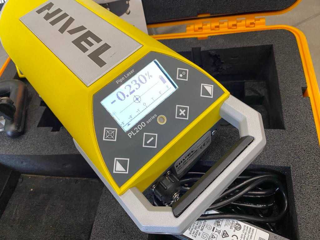 Niwelator Rurowy NIVEL SYSTEM PL200R Laser Rurowiec do kanalizacji