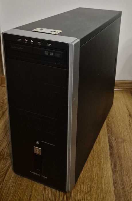 Komputer i5-3570 3.4 GHz, RAM 8GB, SSD 480 GB, NVIDIA GF GT7300