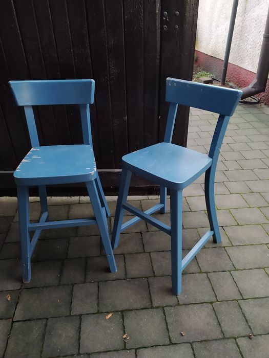 Krzesełka drewniane dzieciece