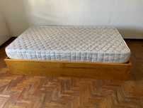 Cama individual em pinho com gavetão 100 x 190