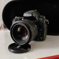 Продам Nikon D700 + nikkor 85 1.8 + 2 батарейки + перехідник на SDcard