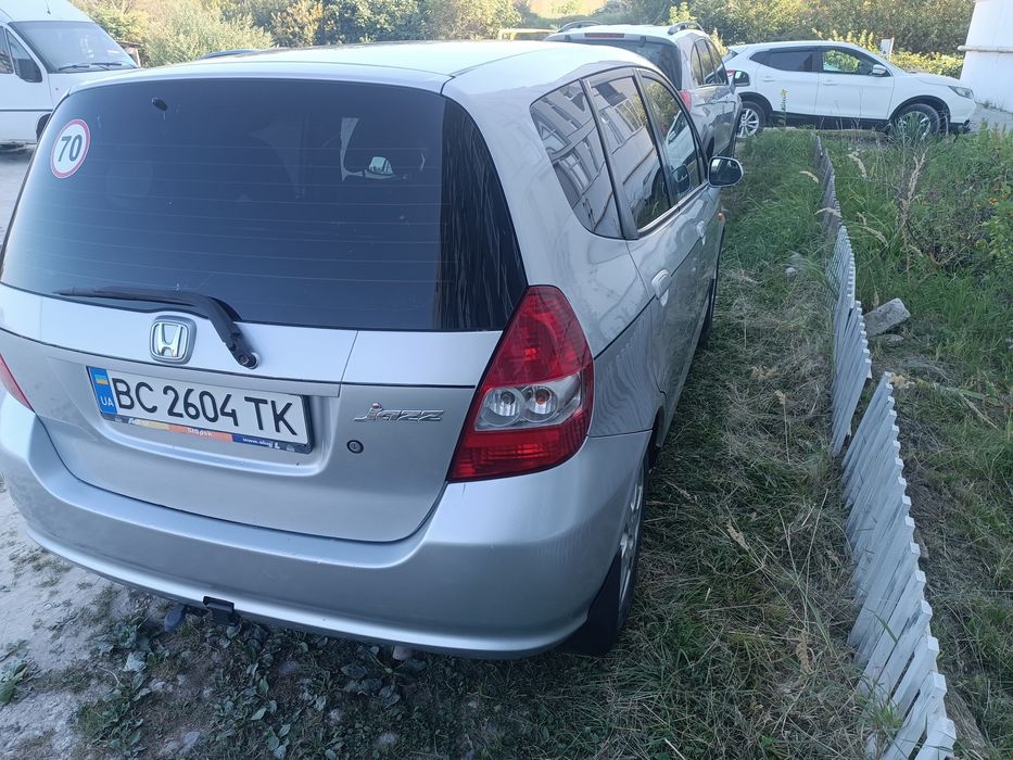 Продам Honda Jazz 1.4
