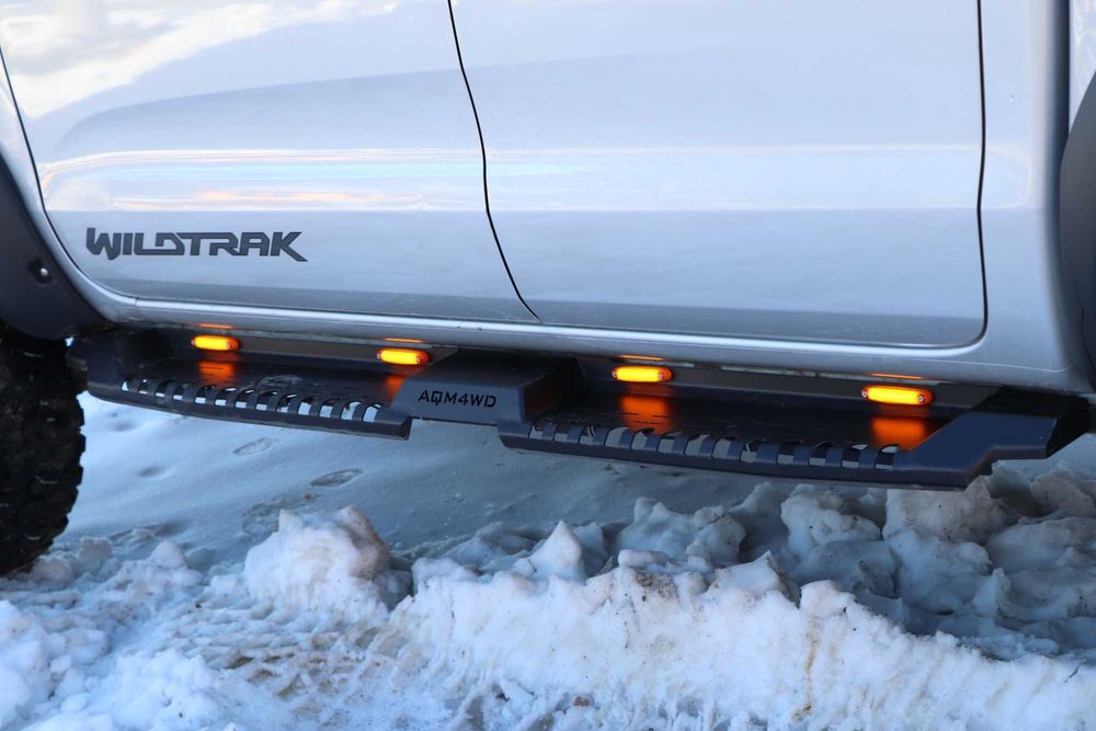 Progi stopnie orurowanie boczne Mitsubishi L200 Isuzu D-Max Mercedes X