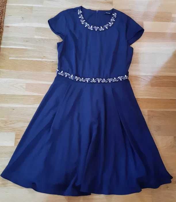 sukienka z kamyczkami Orsay studniówka, wesele rozmiar 38/40 M/L