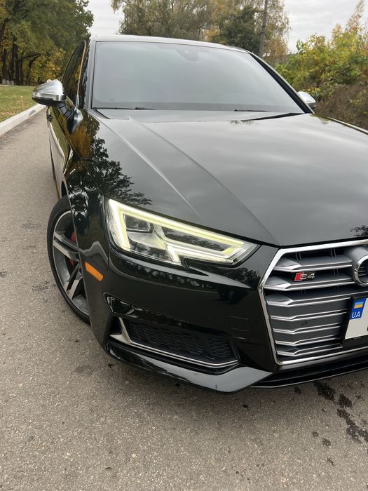 Audi s4b9, ауди с4б9