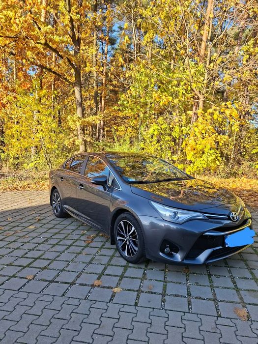 Toyota Avensis Toyota avensis benzyna 1.8 147km prestige