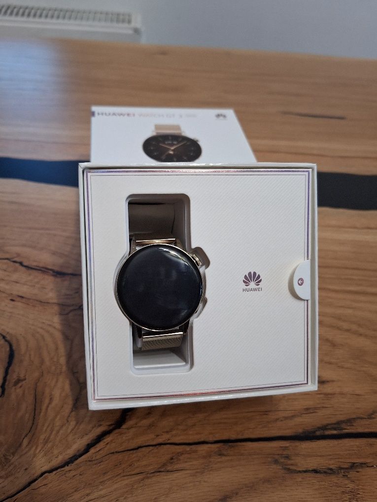 Smartwatch Huawei gt 3 42 mm+ GRATIS