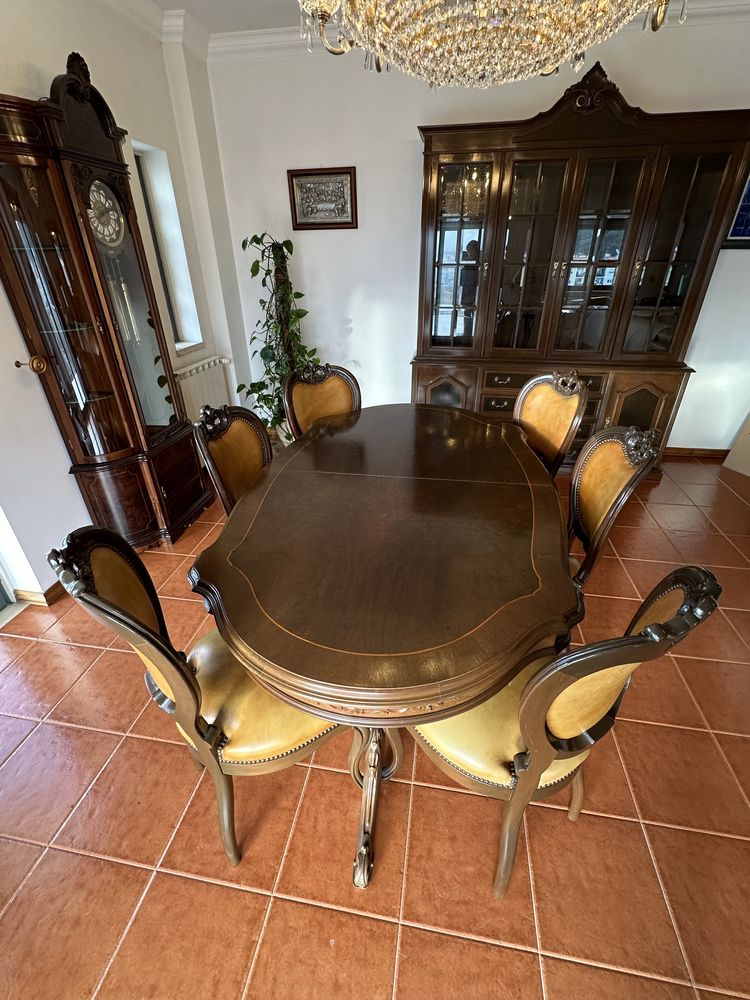 Conjunto Mesa + Cadeiras em Nogueira e Pele