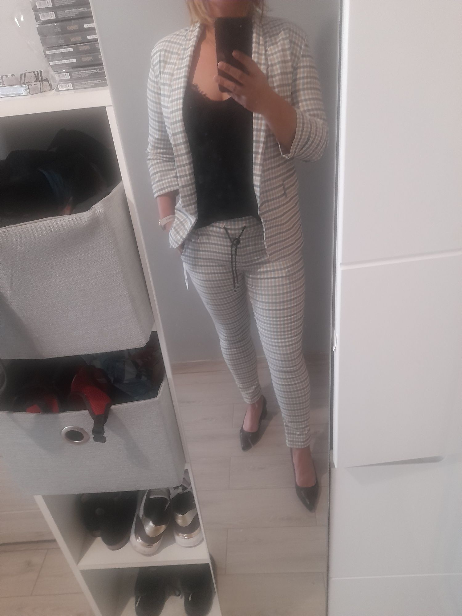 Garnitur damski w kratkę new collection