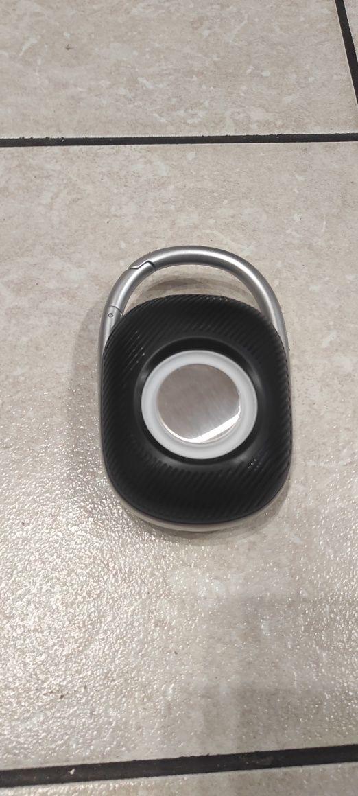 Głośnik Bluetooth,z USB ,wejście karta sd,ma zapięcie do paska