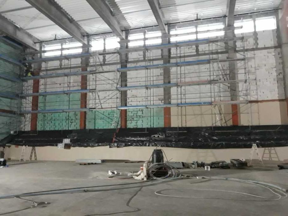 Tynki wewnętrzne maszynowe gipsowe cementowo-wapienne Knauf +-80km