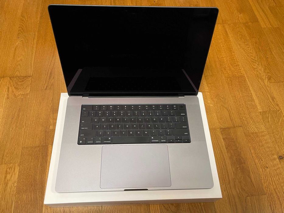 ІДЕАЛ MacBook Pro 16.2” 2021 M1 MAX-32core, 32RAM/1Tb SSD , Space Grey