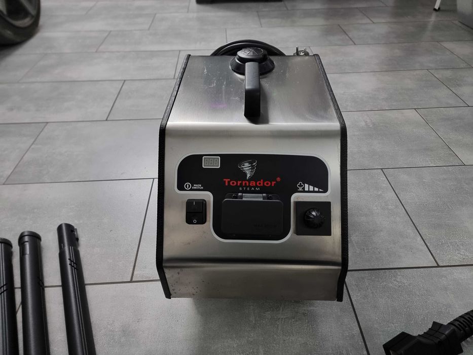 Nowa myjka parowa TORNADOR STEAM + Dodatki