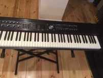 Roland RD -700GX