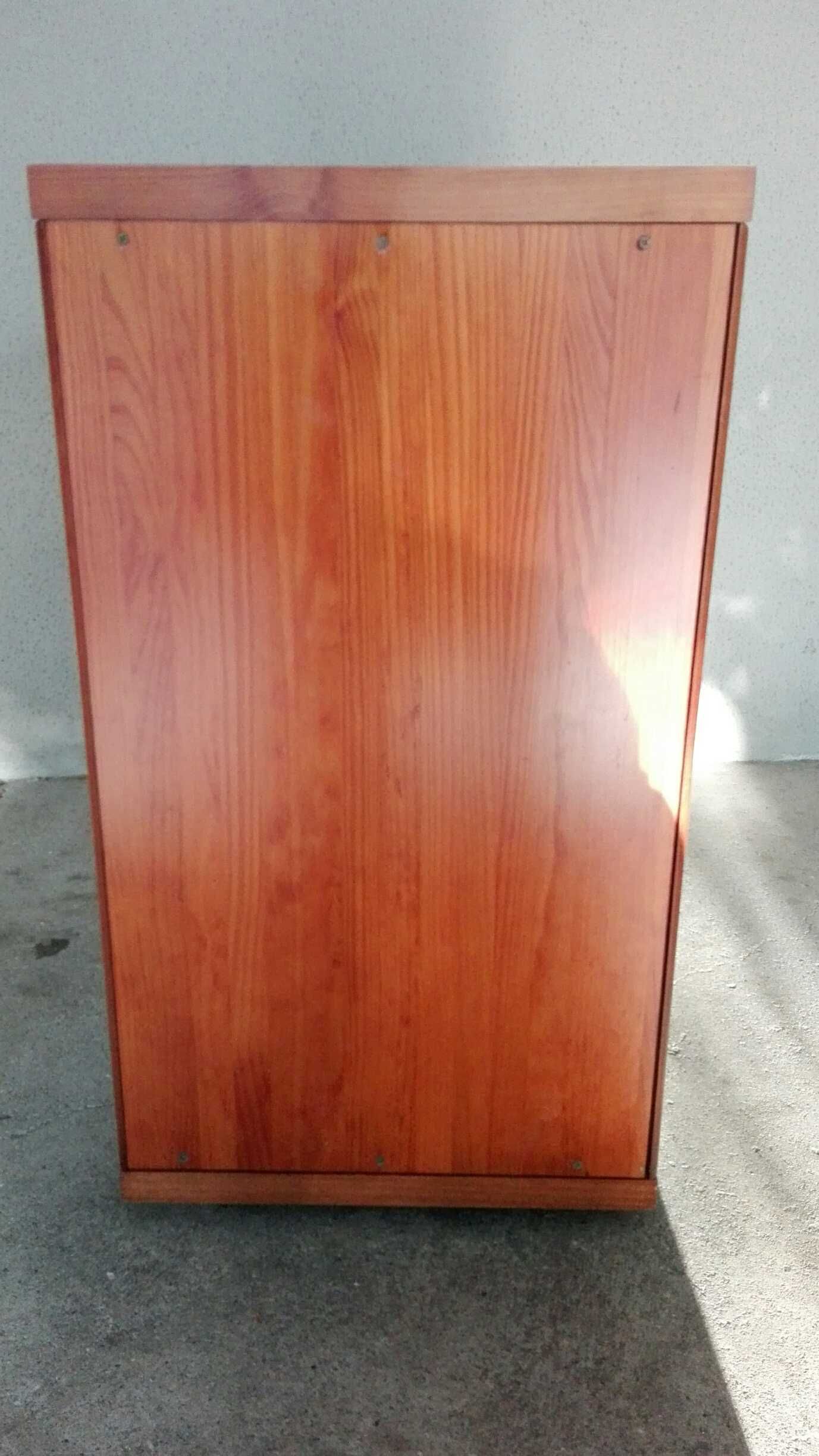 Móveis Cerne: Cama + colchão + Estrado + M. Cabeceira