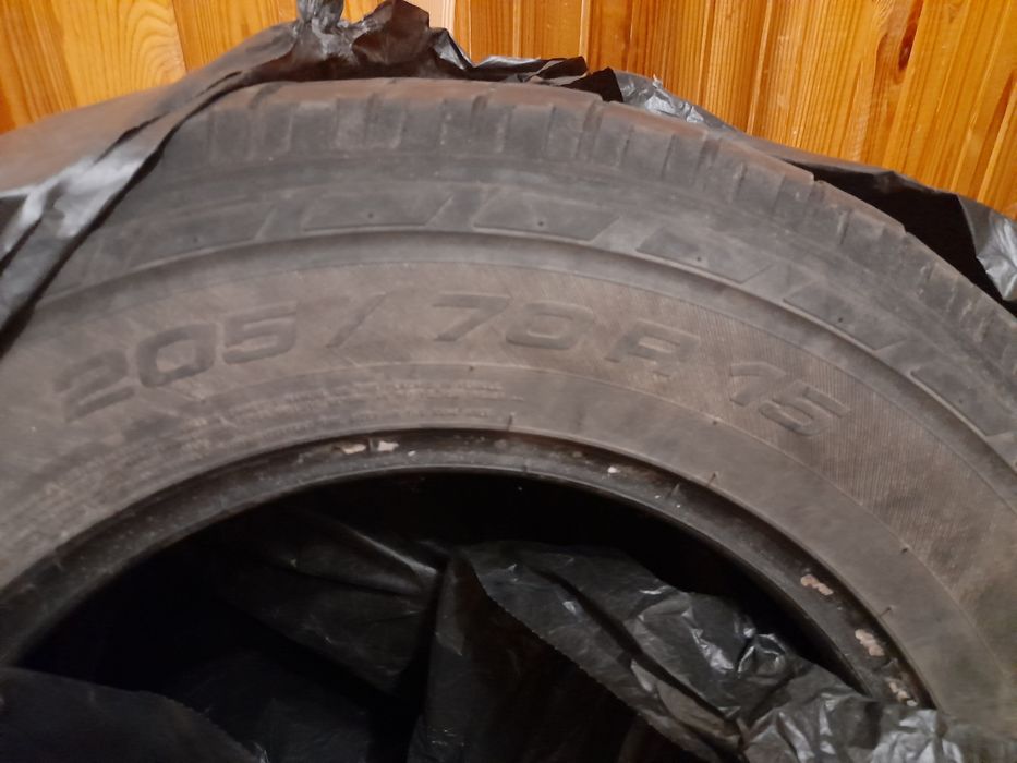 Шини автомобільні літні