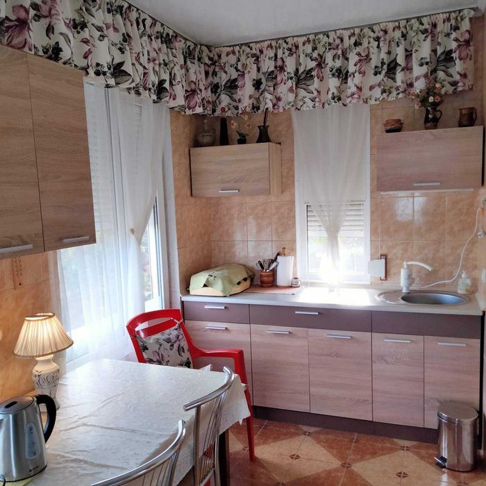 Продам дом в Вапнярке. Дача.