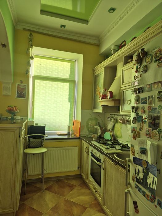 Продаж 2 -х кімнатної квартири в районі Медколеджу!