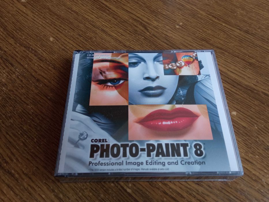 Запечатаний CD Corel Photo-Paint 8 в колекцію