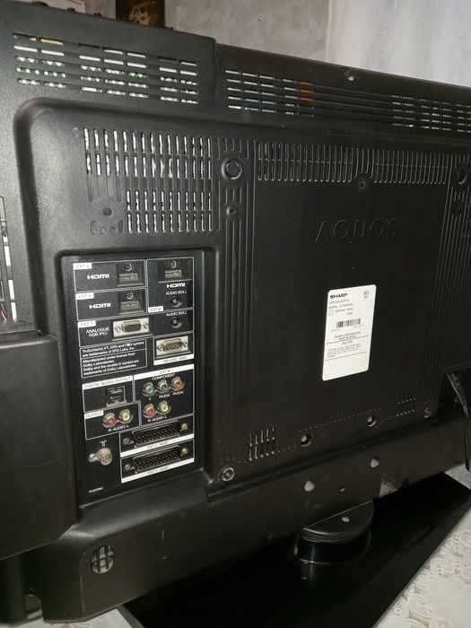 Телевізор SHARP 32 діагональ
