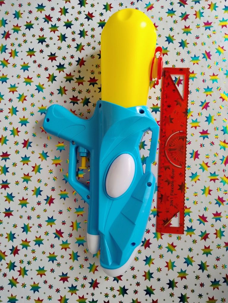 Pistolet na wodę