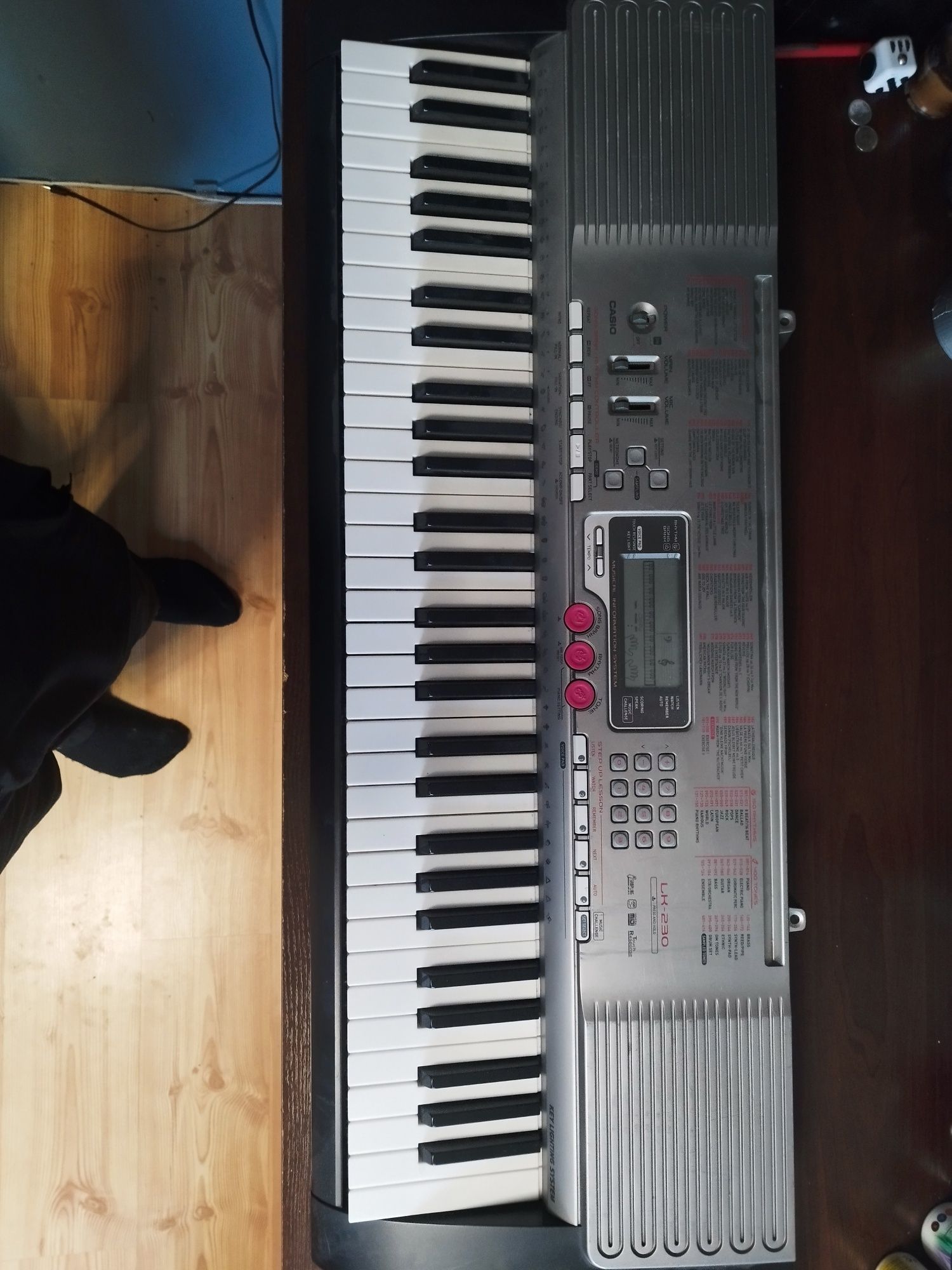 Keyboard Casio lk 230
