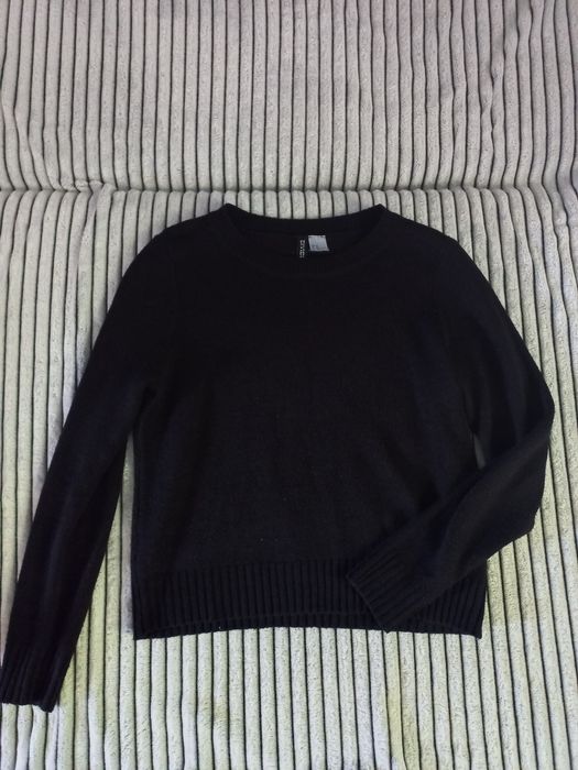 Czarny sweter XS