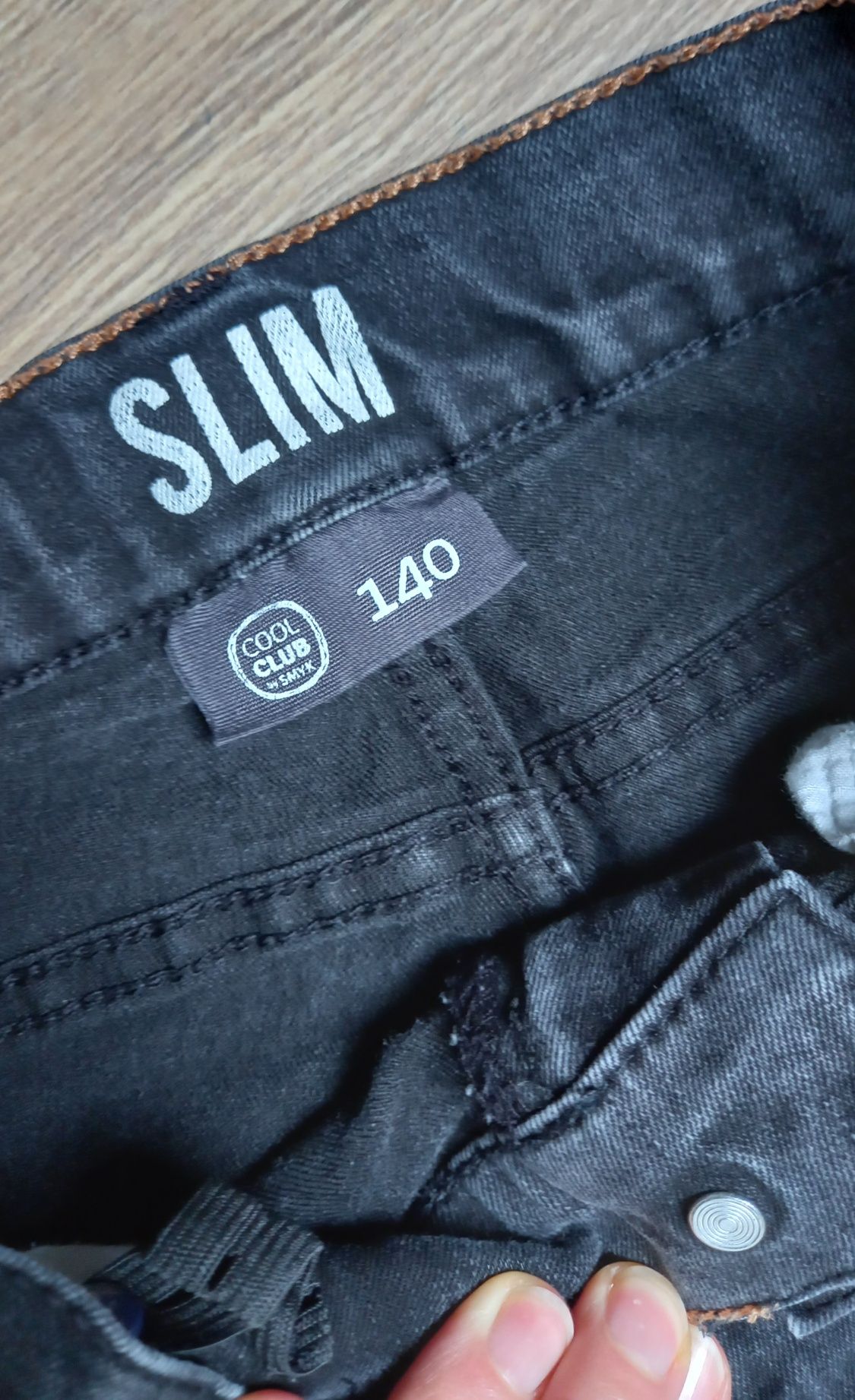 Spodnie Slim Cool Club