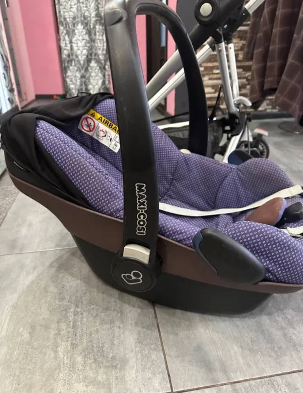 Продам автокресло