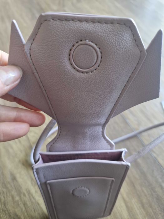 Saszetka Etui torebka na telefon pudrowy róż