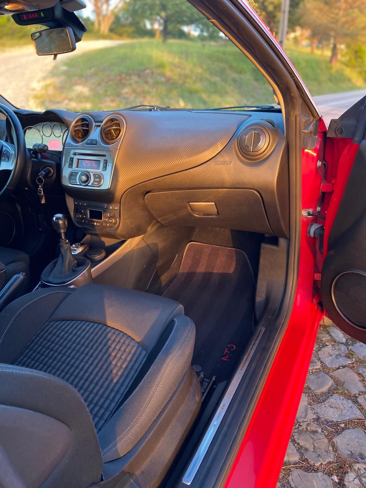 Alfa Romeo MiTo 1.4 T-Jet GPL Distinctive