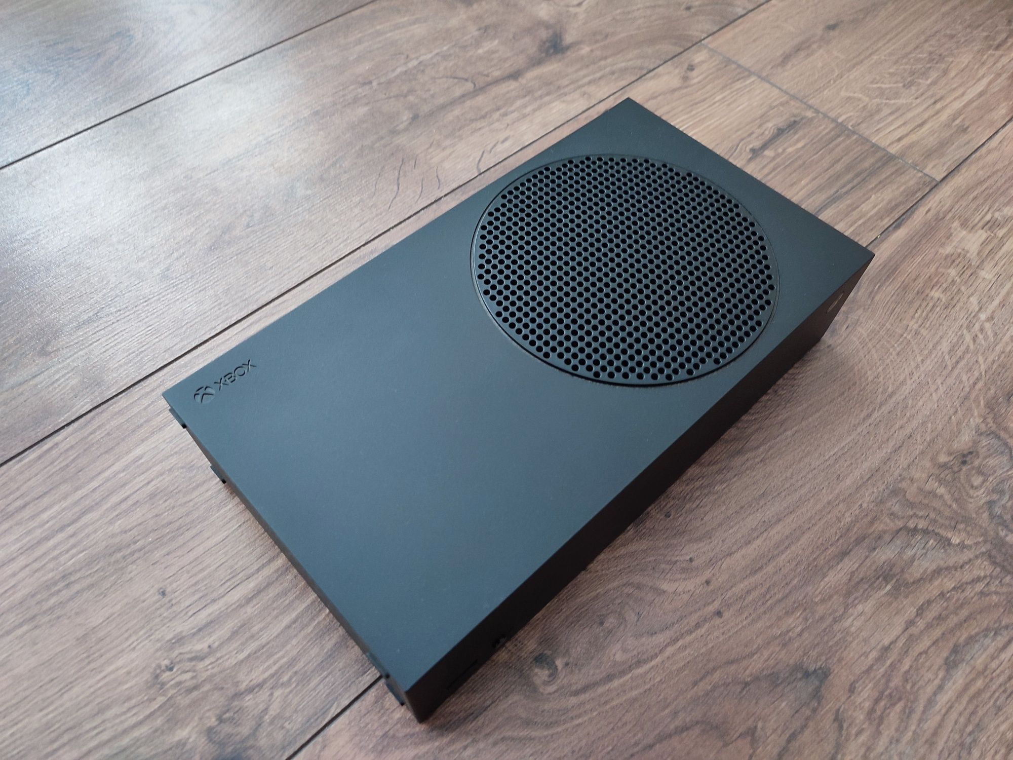 Ігрова консоль Xbox Series S 1TB