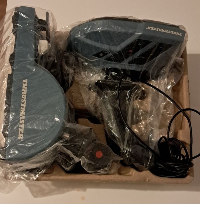 Thrustmaster Airbus+Joystick