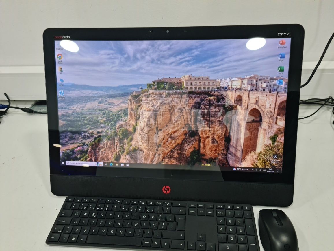 Hp Envy recline 23 All In One